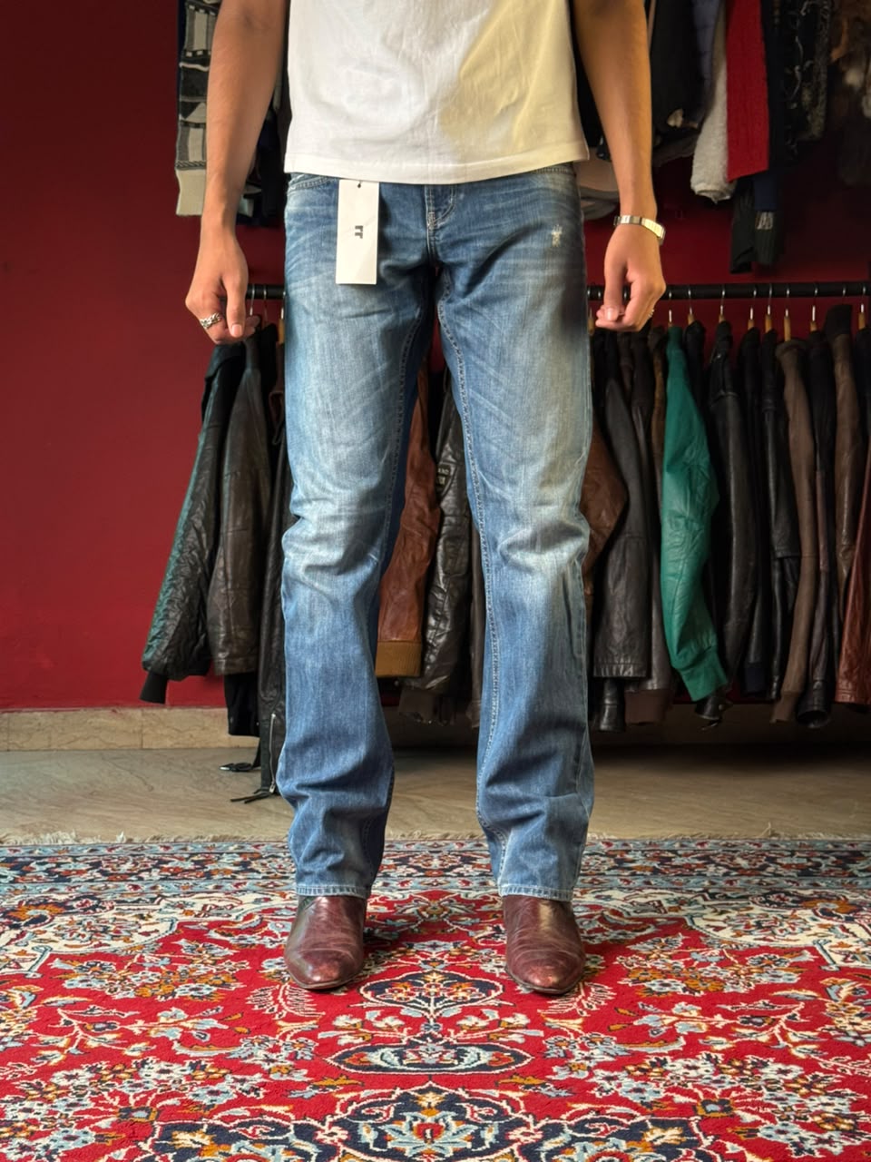 Vintage Crafted Goods Washed Distressed Straight FIT JEANS - 32