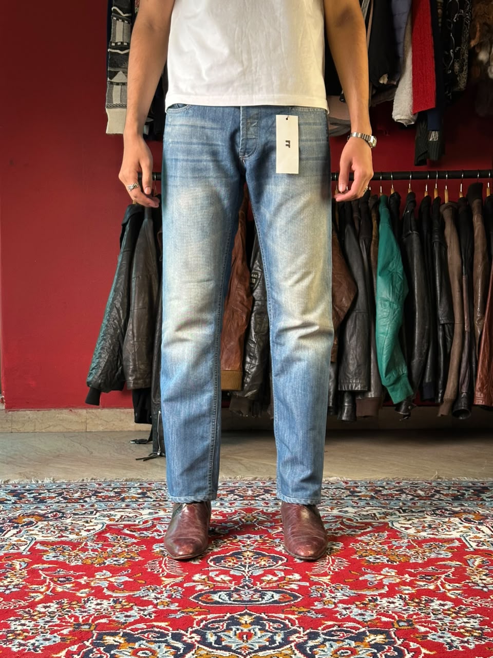 Diesel Safado Light WashED Distressed Slim Straight FIT JEANS - 32