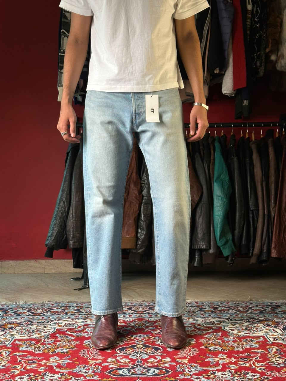 Vintage Levis Lot 501 Premium "90's Reissued" Straight Fit Light WashED JEANS - 32
