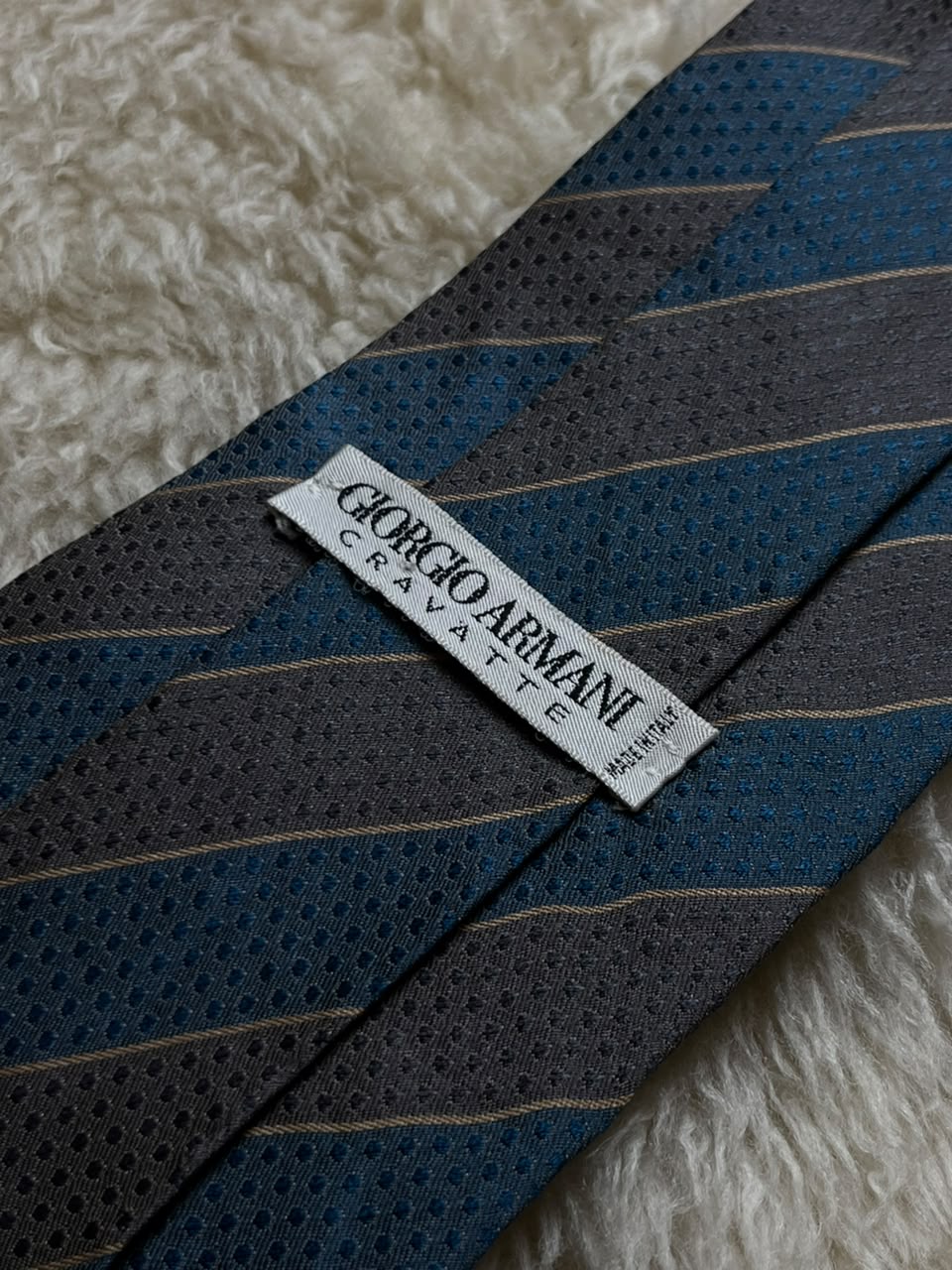 Giorgio Armani Cravatte 100% Silk Tie Mens Blue Grey Striped Micro Dot Italy