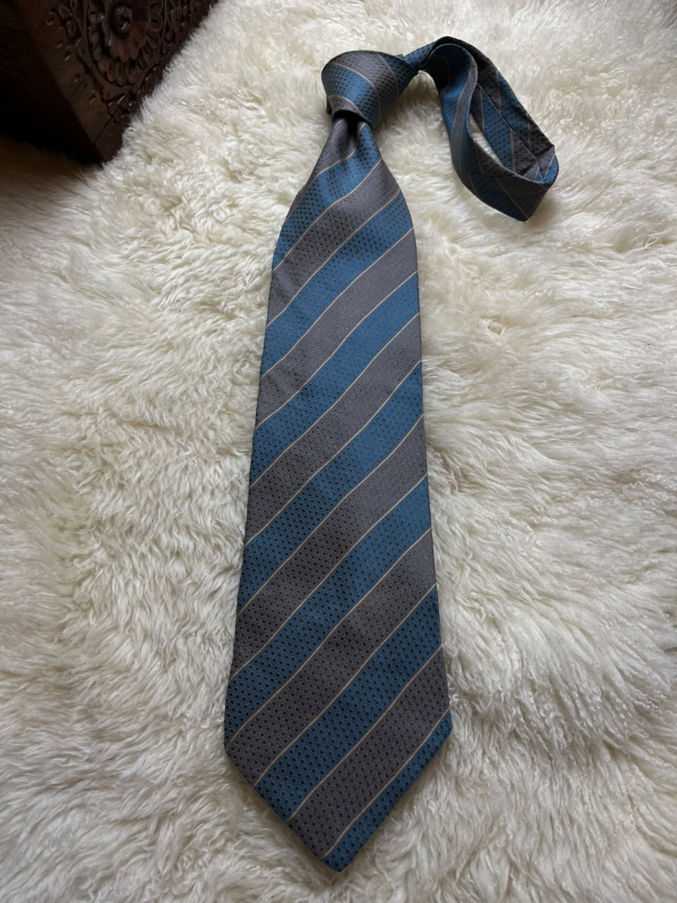 Giorgio Armani Cravatte 100% Silk Tie Mens Blue Grey Striped Micro Dot Italy