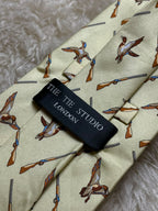 The Tie Studio London 100% Silk Tie Mens Pale Yellow Mallard Duck Shotgun Hunting