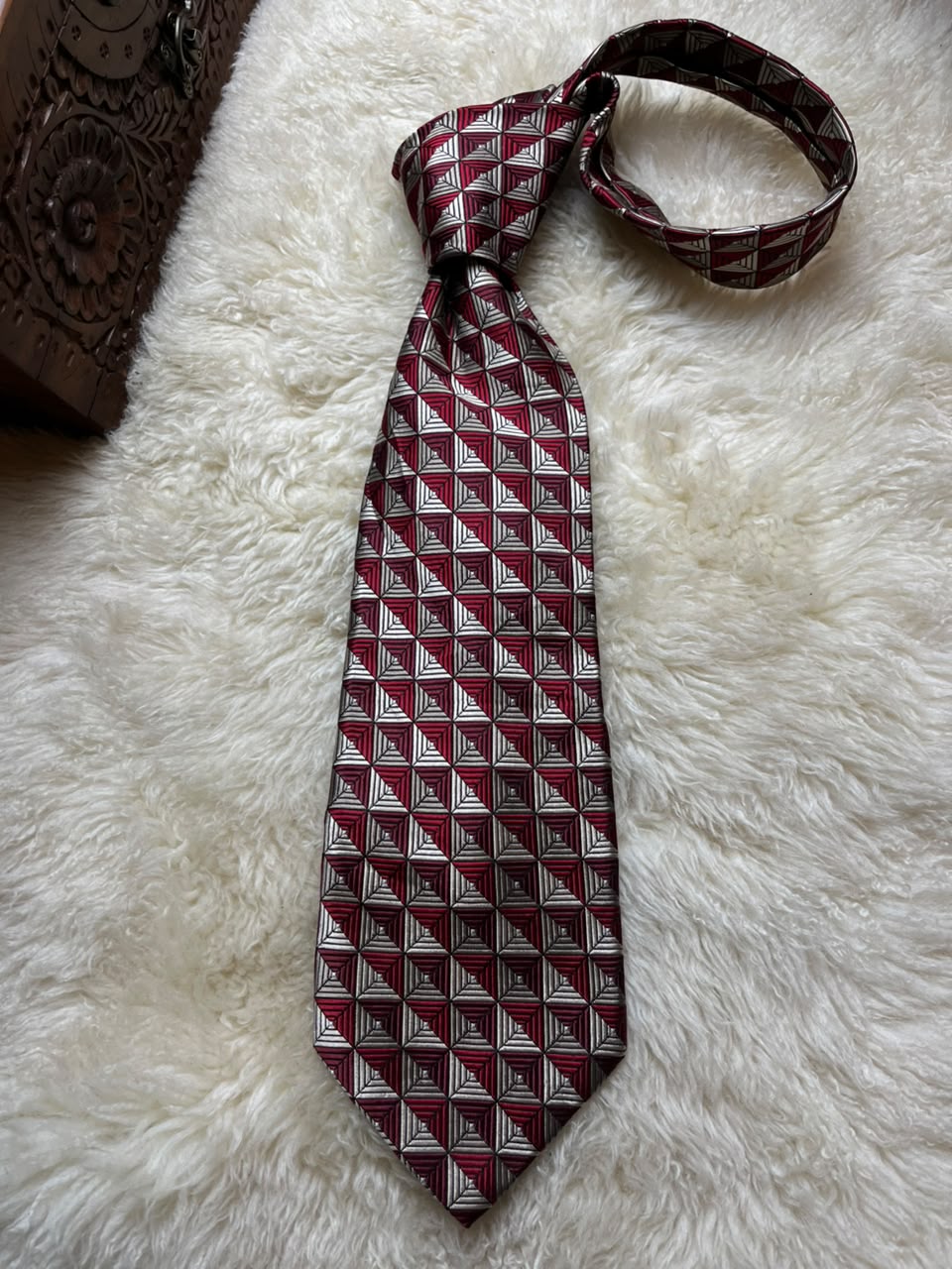 Platinum Designs 100% Silk Tie Mens Burgundy Silver 3D Geometric Cube Hand Made