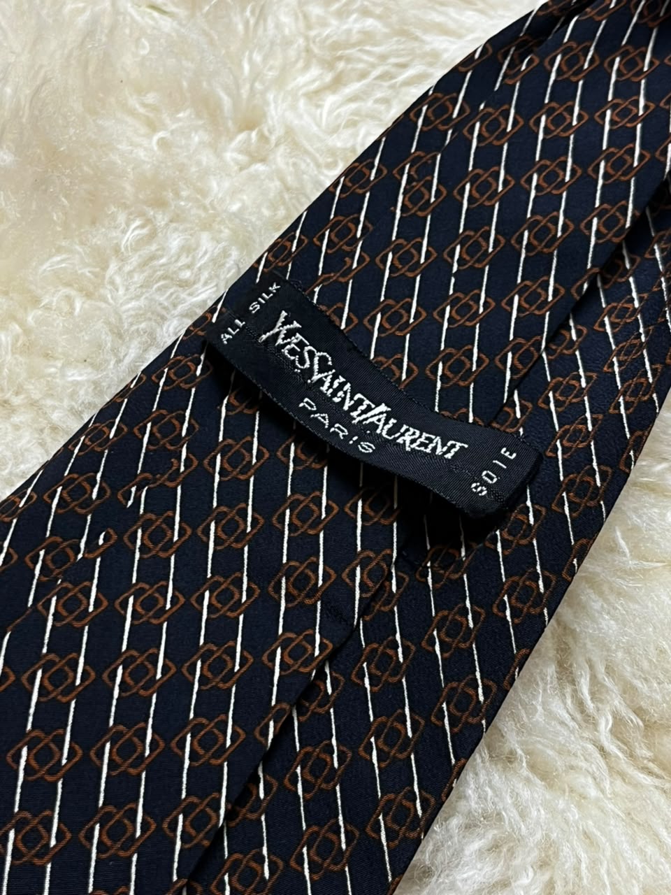 Yves Saint Laurent Silk Tie Mens Navy Geometric Chain Stripe YSL Paris Yellow Tip