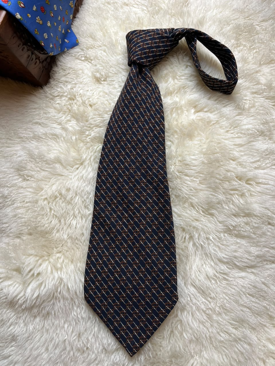 Yves Saint Laurent Silk Tie Mens Navy Geometric Chain Stripe YSL Paris Yellow Tip