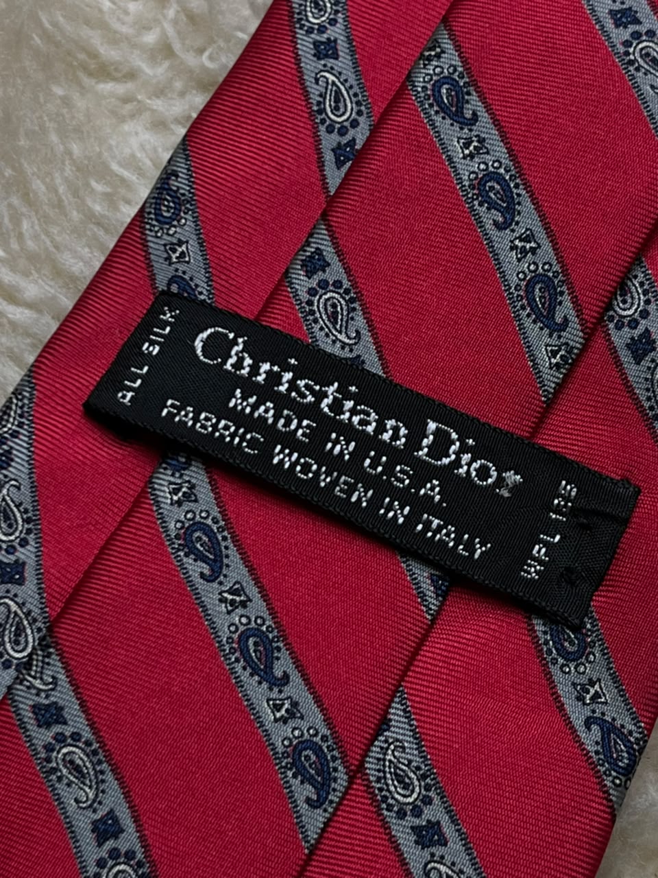 Christian Dior Vintage Silk Necktie Mens Red Diagonal Stripe Paisley Woven Italy USA
