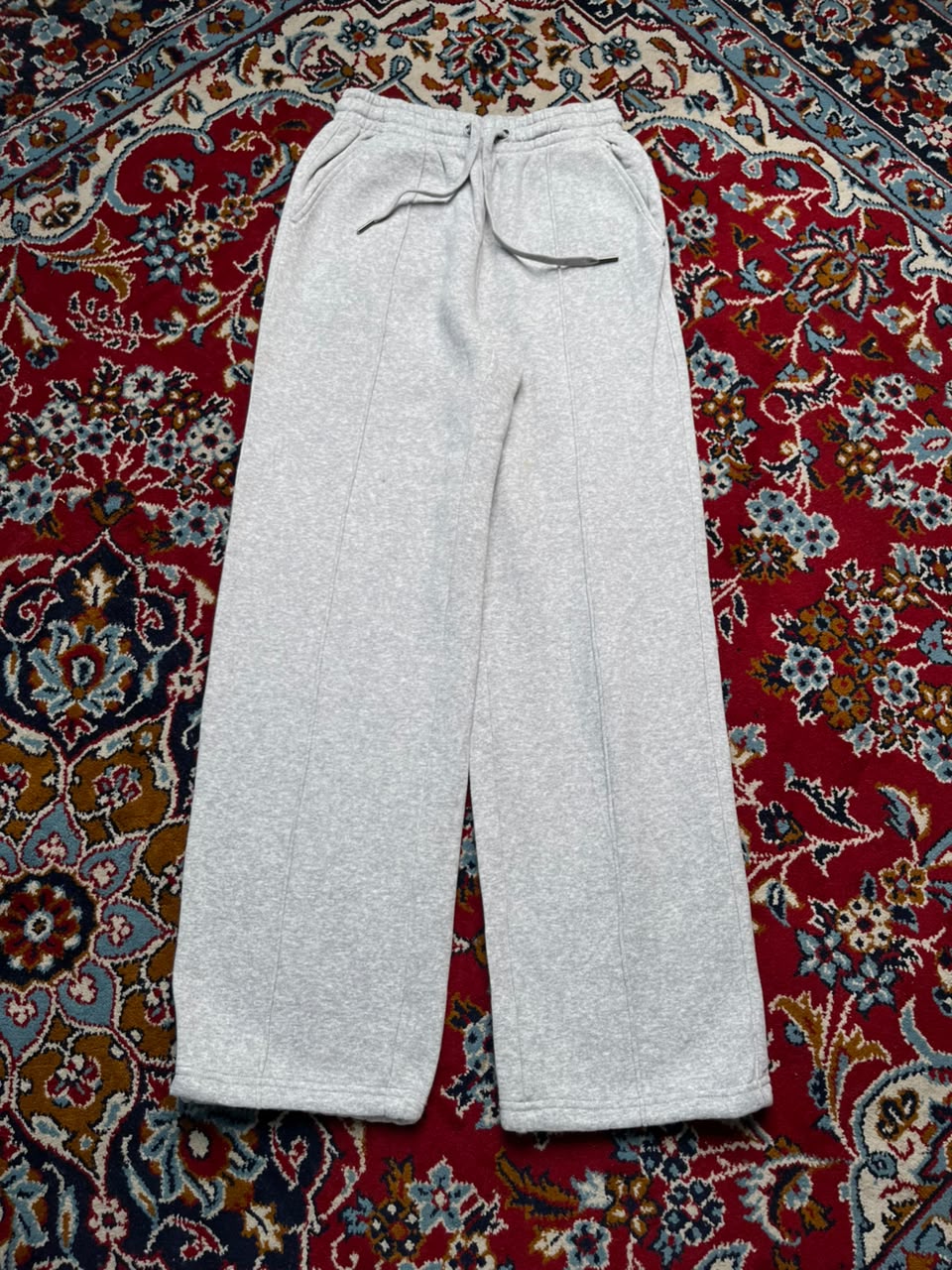 GU Grey Heather Pintuck Wide Leg Sweatpants - 24