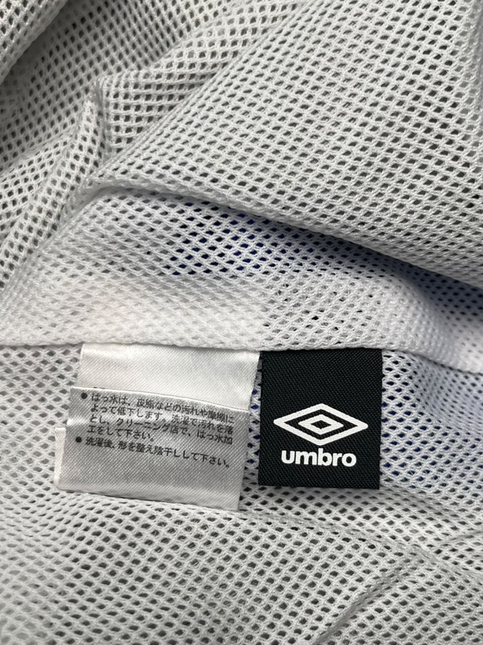 Vintage Umbro Silver Shiny Striped trousers - 28