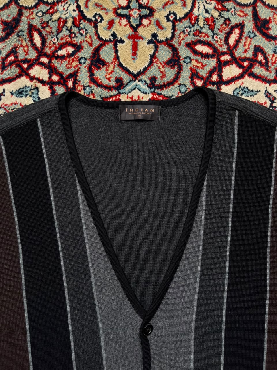 Indian Striped V-Neck Knit Sweater - L
