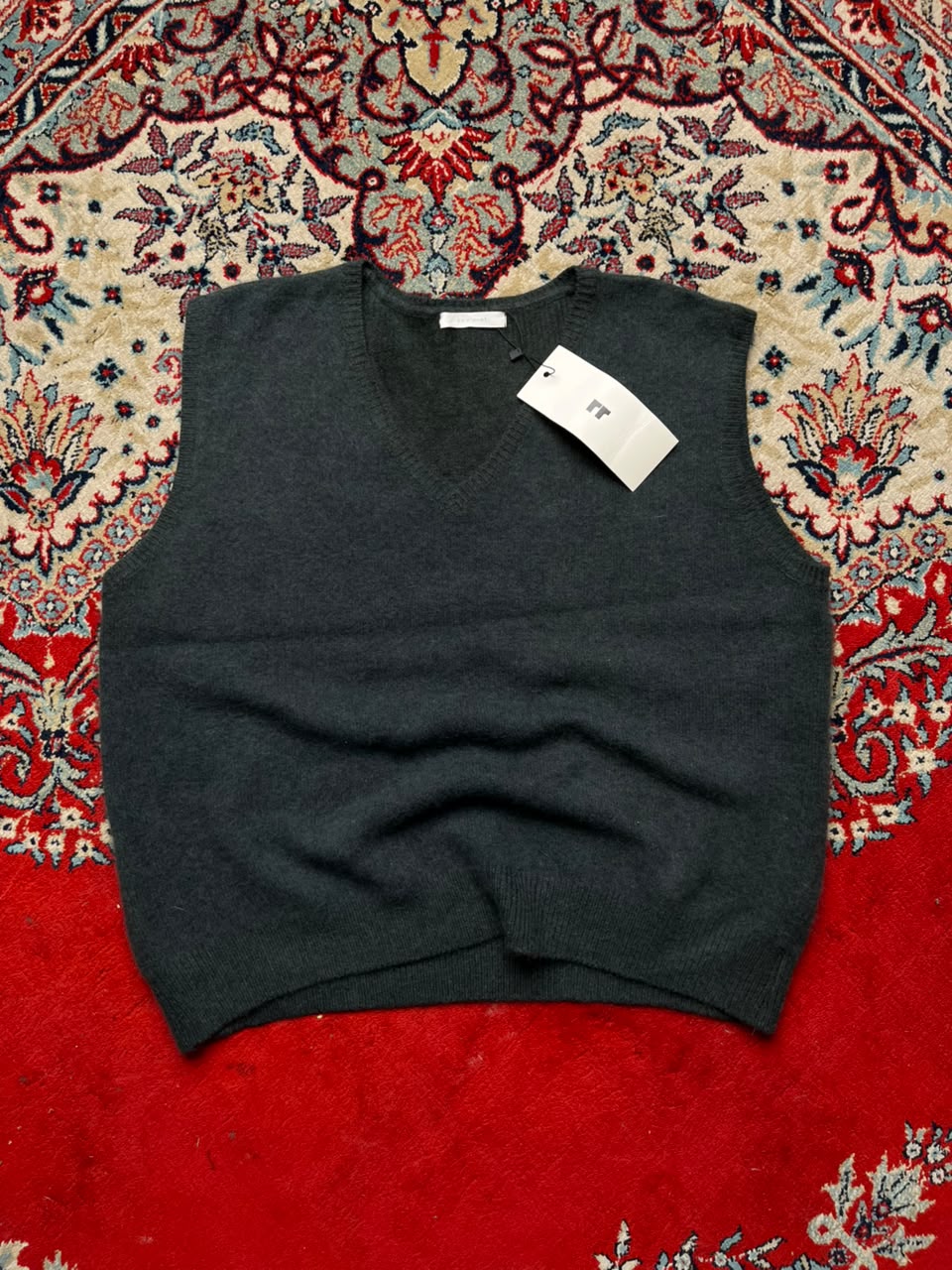 Colplanet Solid Charcoal V-Neck Knit Sweater - L