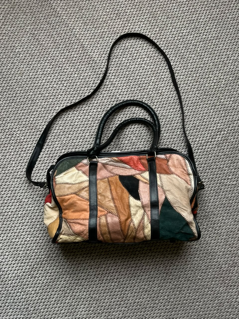 Vintage1980s Lilly Multicolor Patchwork Leather Shoulder Bag Barrel Satchel Purse