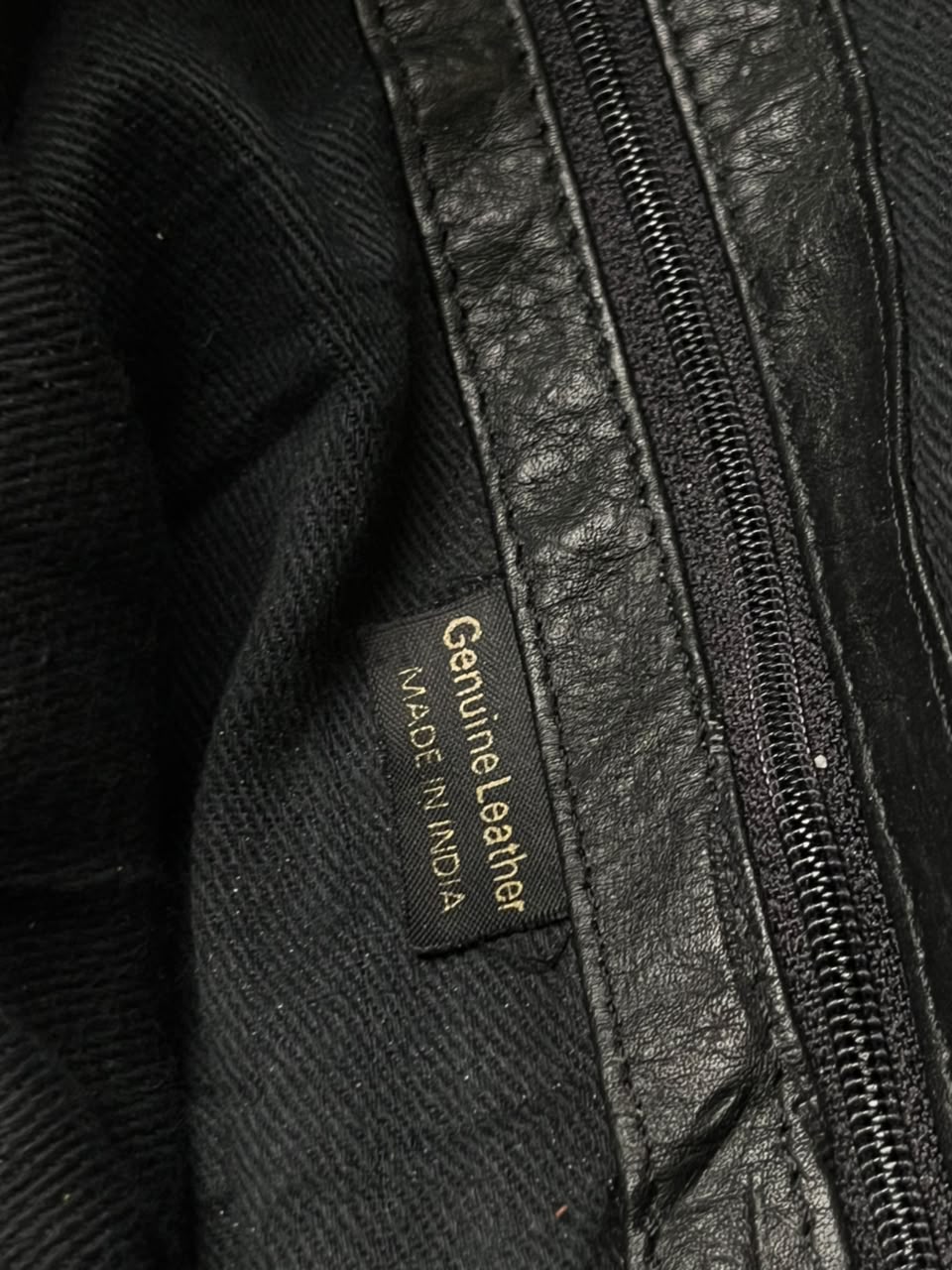 Kenneth Cole New York Black Pebbled Leather Crossbody Bag Slouchy Hobo Shoulder