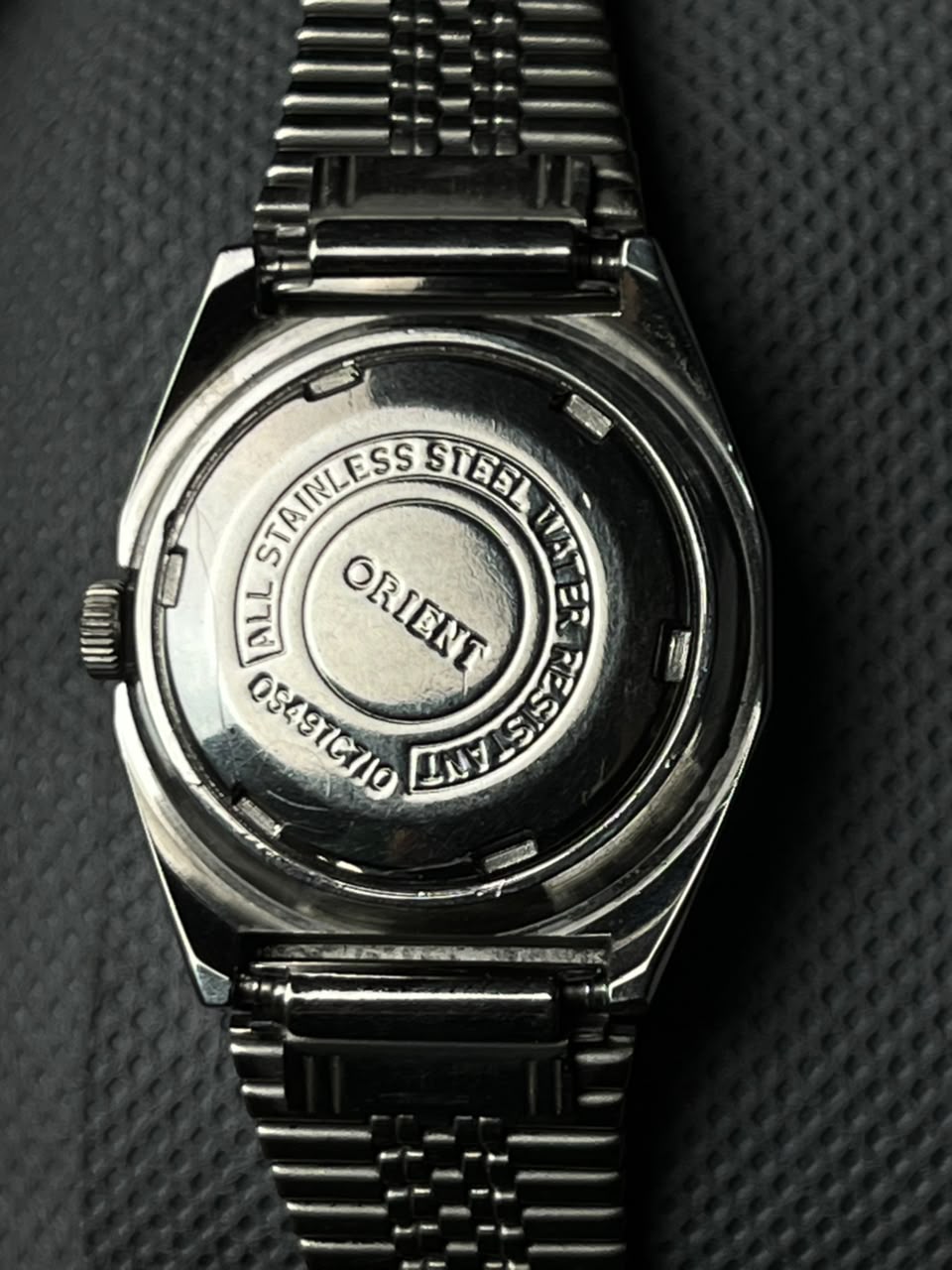 Vintage Orient Crystal 21 Jewels Brown Two-Tone Dial TV Case Watch