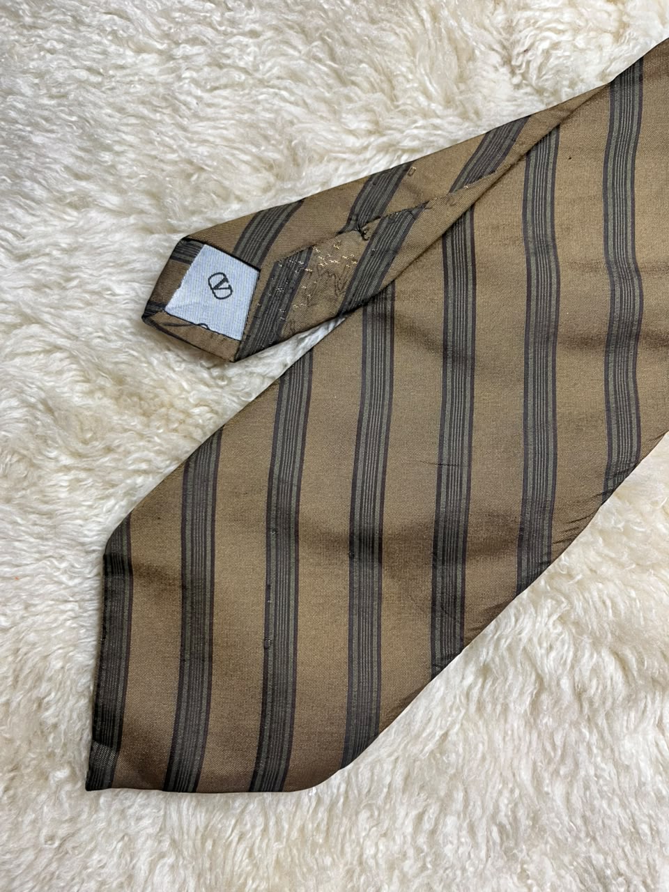 Valentino Cravatte 100% Silk Tie Mens Brown Bronze Striped Regimental Motif Italy