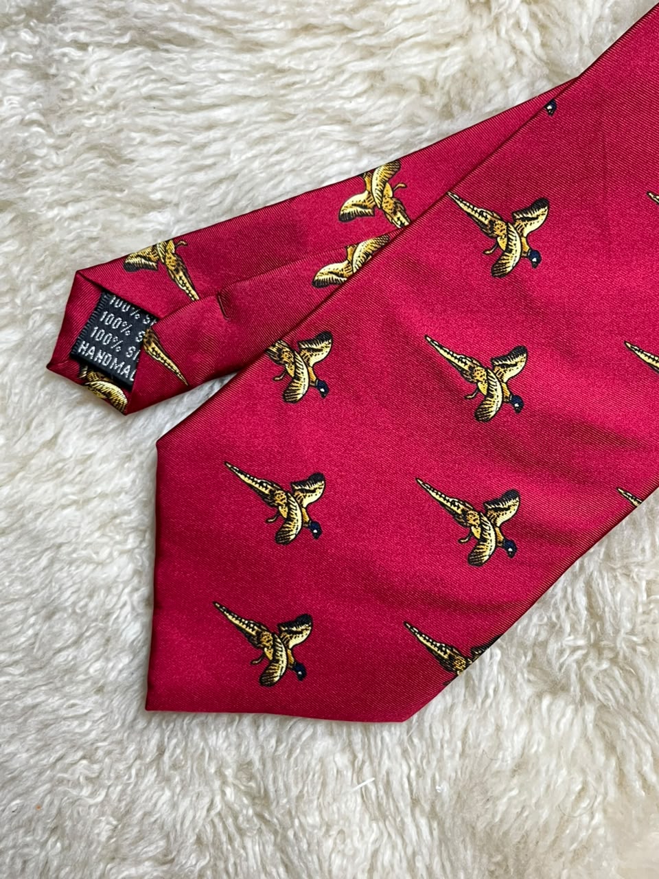Handmade 100% Silk Tie Mens Burgundy Gold Pheasant Bird Hunting Motif