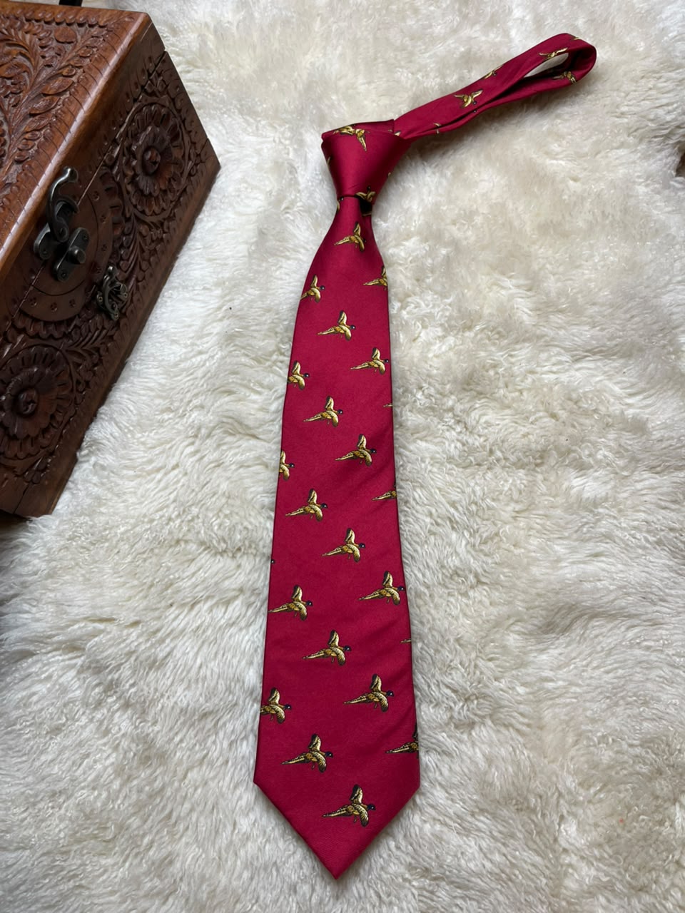 Handmade 100% Silk Tie Mens Burgundy Gold Pheasant Bird Hunting Motif