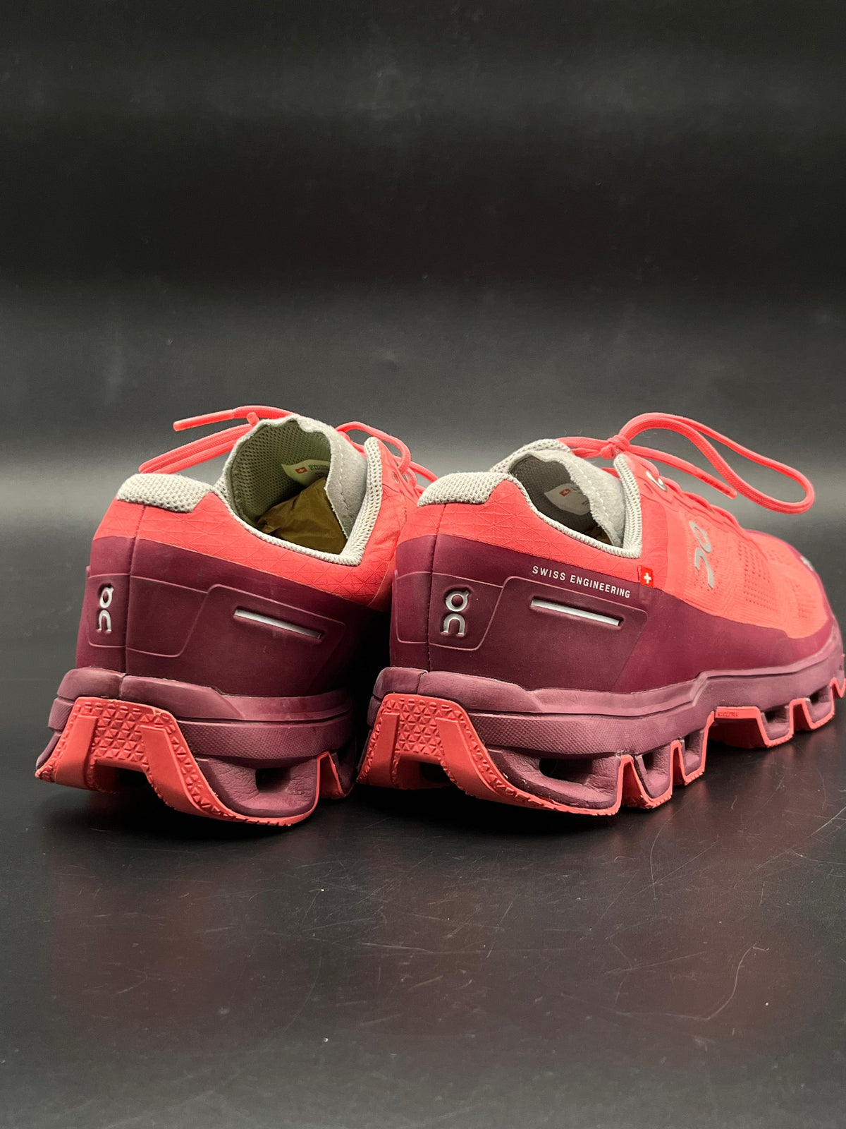 On Cloudventure Womens Trail Running Shoes Coral Pink Mulberry Sneaker - 38