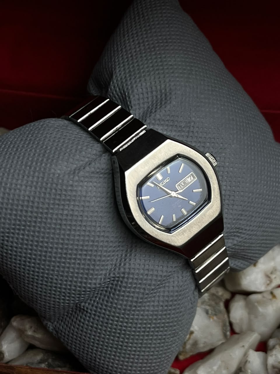 Vintage Seiko Hi-Beat Automatic Watch Blue Dial 2206-7040