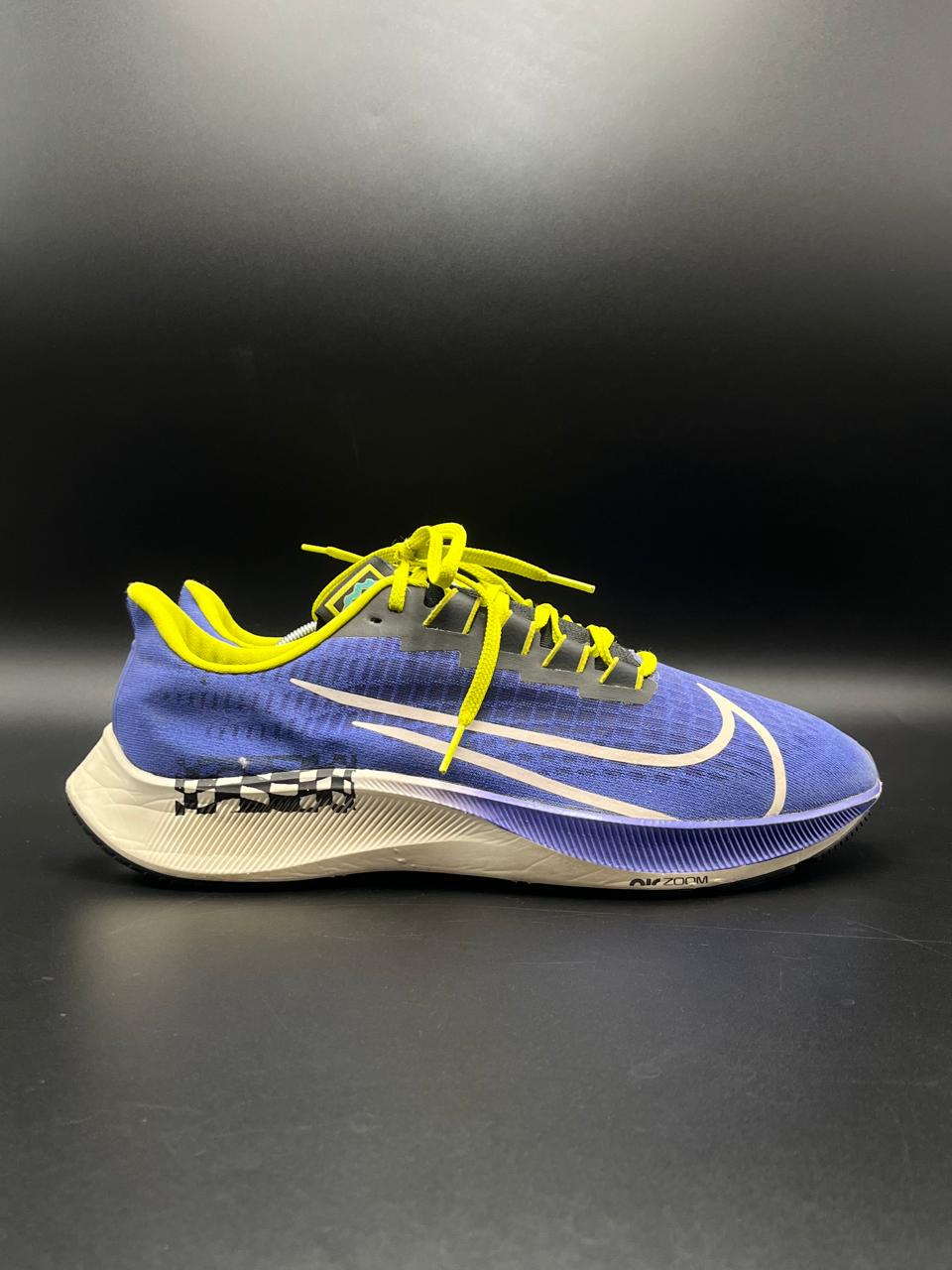 NIKE AIR ZOOM PEGASUS 37 CHAZ BEAR RUSH