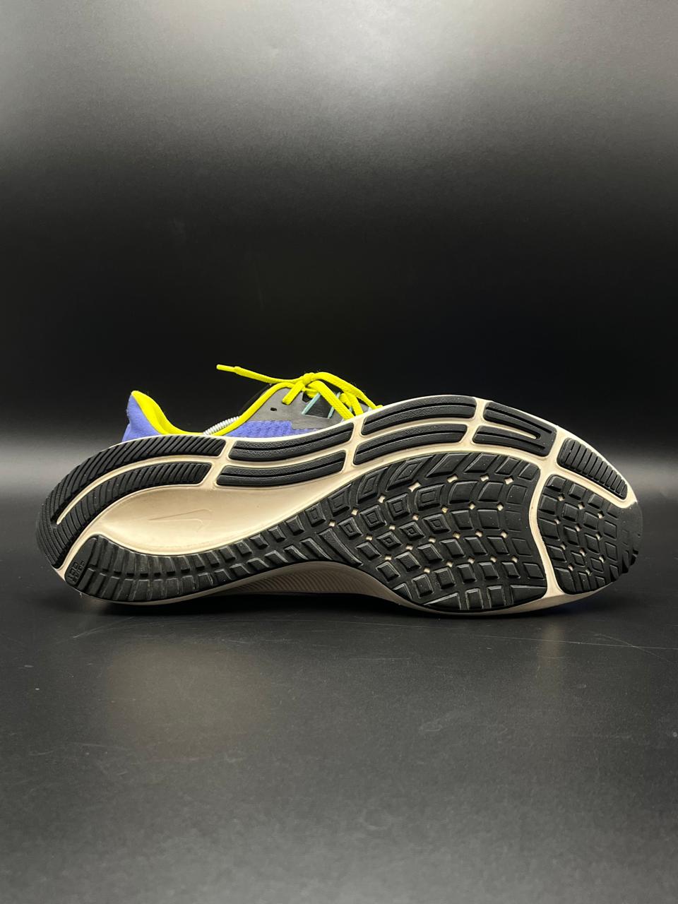 NIKE AIR ZOOM PEGASUS 37 CHAZ BEAR RUSH