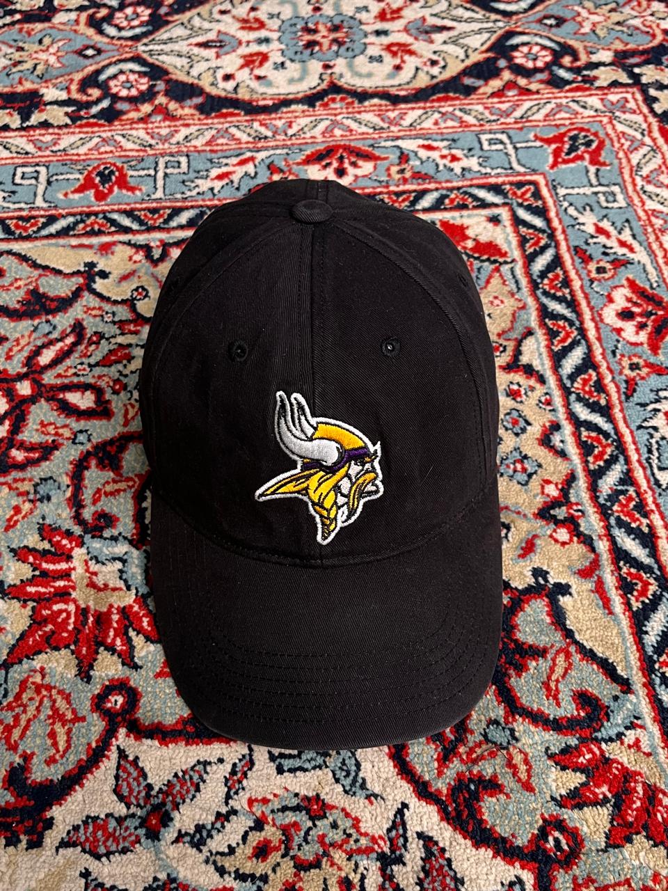 NFL Team Apparel Minnesota Vikings Black Baseball Cap